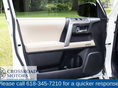 Used 2020 Toyota 4Runner Limited AWD/4WD image 15