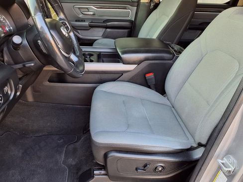 Used 2020 RAM 1500 Big Horn image 3