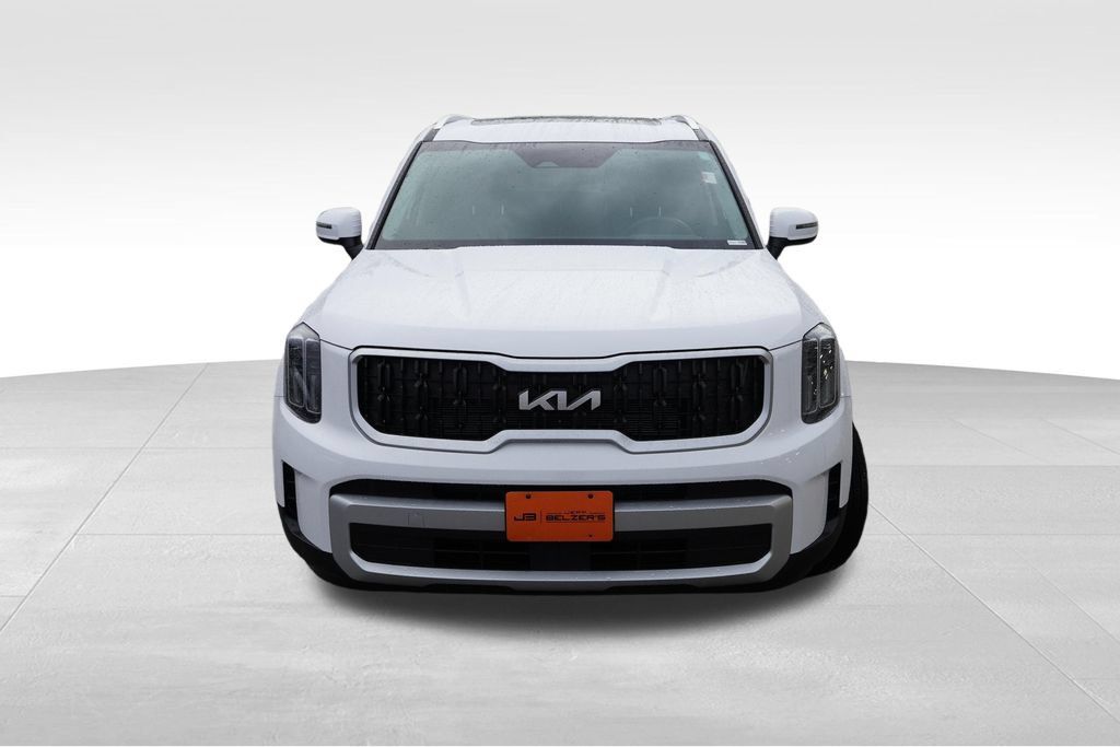 Certified 2025 Kia Telluride EX w/ EX Captain's Chair Package AWD/4WD image 12