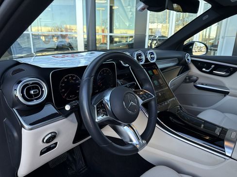 Certified 2025 Mercedes-Benz GLC 300 image 13