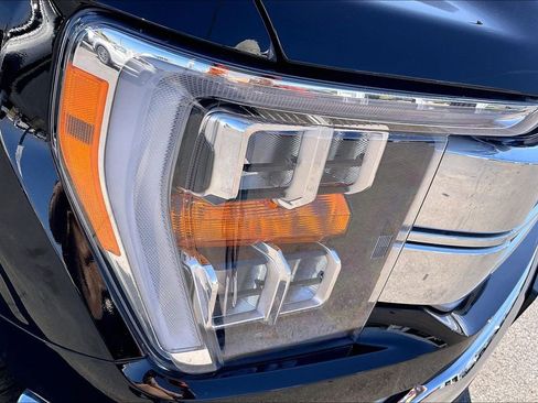 Used 2023 Ford F150 Lariat image 33