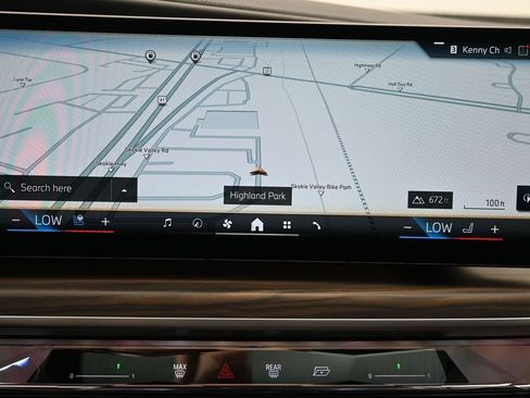 Used 2023 BMW 760i xDrive AWD/4WD image 15