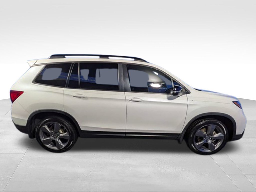 Used 2021 Honda Passport Touring image 3