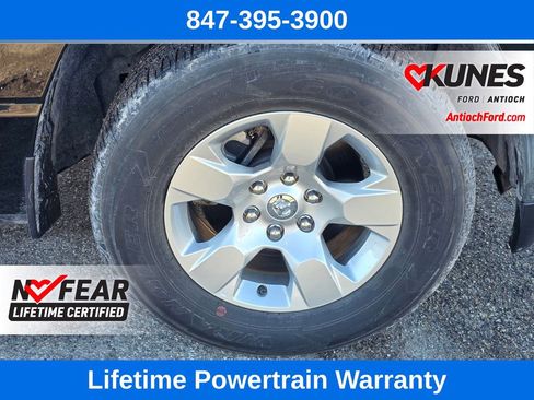 Used 2023 RAM 1500 Big Horn image 9