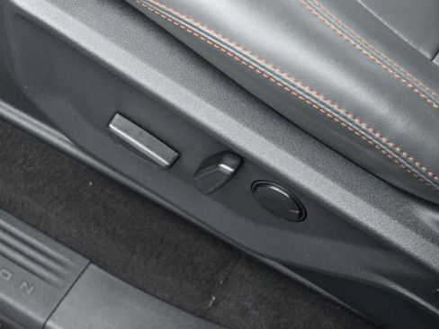 Used 2025 Ford Expedition Active AWD/4WD image 14