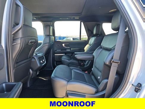 New 2025 Ford Expedition Platinum w/ Stealth Performance Package image 15