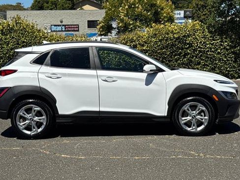 Used 2023 Hyundai Kona SEL w/ Cargo Package AWD/4WD image 2