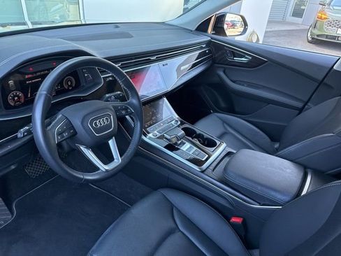 Used 2023 Audi Q8 Premium Plus w/ Premium Plus Package image 10