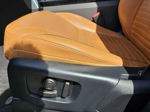 Used 2019 Land Rover Discovery HSE AWD/4WD image 33