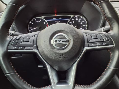 Used 2023 Nissan Sentra SR w/ Midnight Edition Package image 16