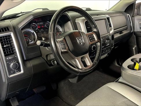 Used 2022 RAM 1500 Classic SLT w/ Electronics Group AWD/4WD image 17
