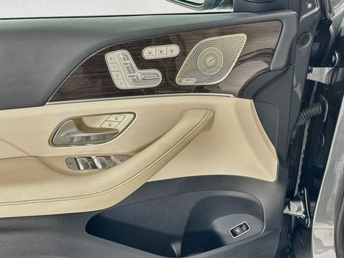 Certified 2025 Mercedes-Benz GLE 350 4MATIC image 19