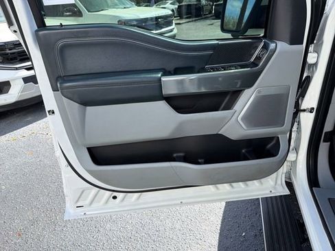 Used 2022 Ford F150 Limited image 13