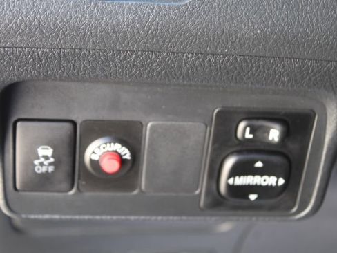 Used 2013 Toyota Corolla S image 15