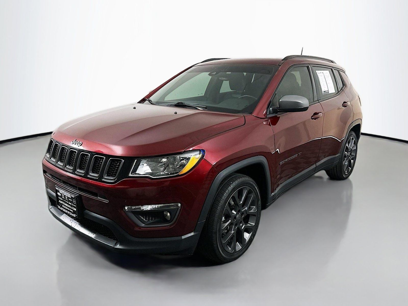 Used 2021 Jeep Compass Latitude w/ Sun and Sound Group FWD image 3