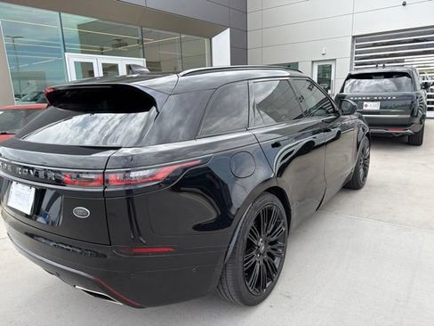 Used 2019 Land Rover Range Rover Velar R-Dynamic SE AWD/4WD image 3