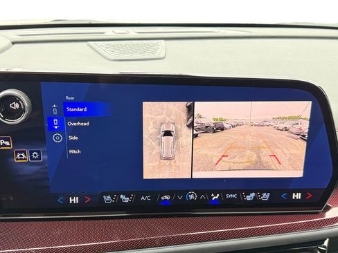 New 2026 Chevrolet Traverse RS AWD/4WD image 15