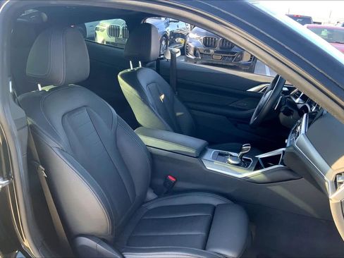 Used 2023 BMW M440i Coupe image 7