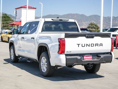 New 2026 Toyota Tundra SR5 AWD/4WD image 9