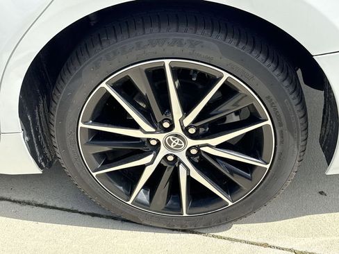 Used 2023 Toyota Camry SE image 30