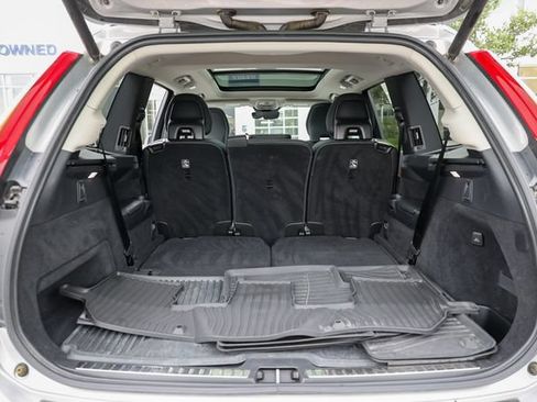 Used 2023 Volvo XC90 B5 Plus w/ Protection Package Premier AWD/4WD image 38