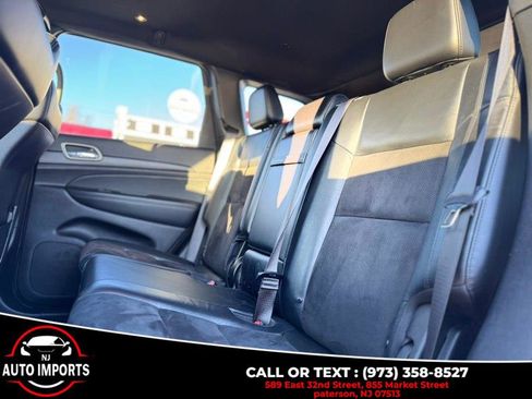 Used 2021 Jeep Grand Cherokee Laredo X image 13