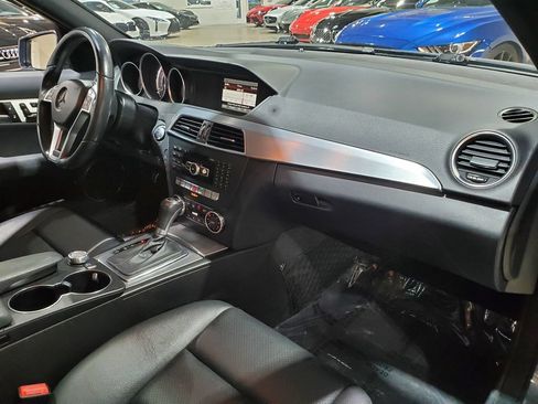 Used 2014 Mercedes-Benz C 300 4MATIC Sedan image 14