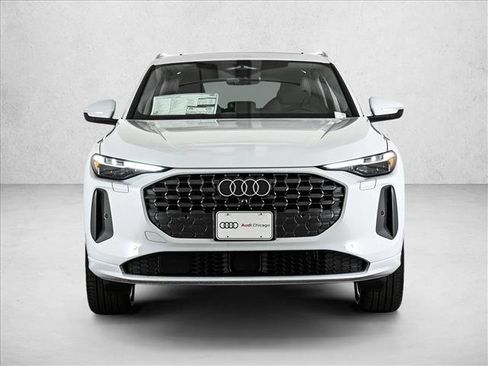 New 2025 Audi Q5 Premium Plus image 2