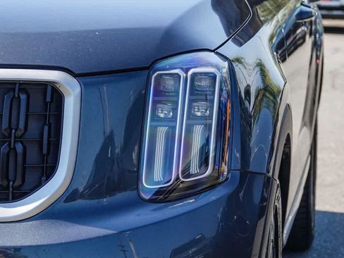 Certified 2024 Kia Telluride EX AWD/4WD image 7