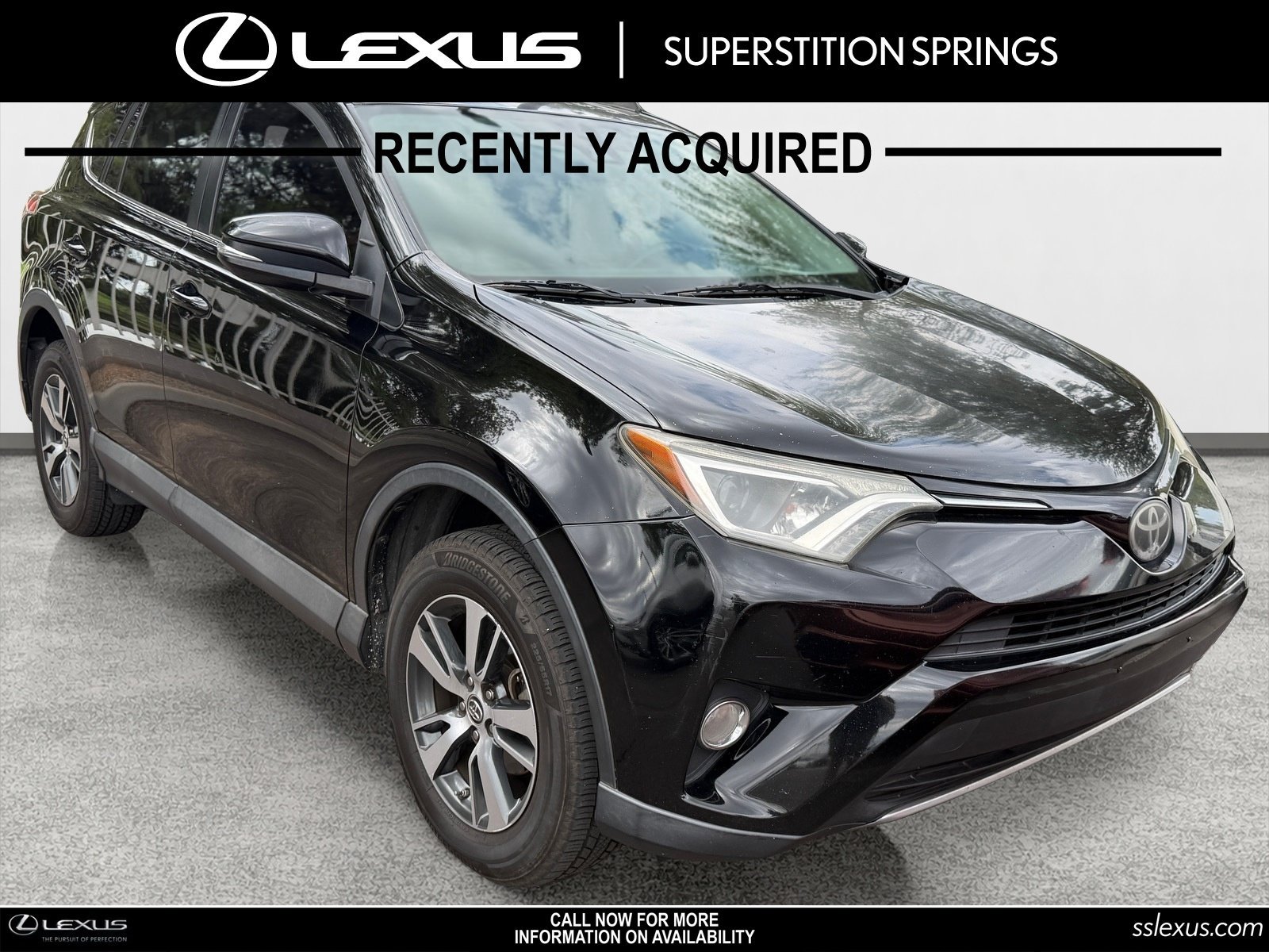 Used 2018 Toyota RAV4 XLE AWD/4WD image 1