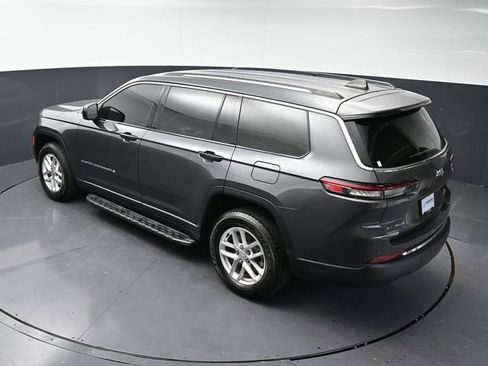 Used 2023 Jeep Grand Cherokee L Laredo w/ Luxury Tech Group I AWD/4WD image 32