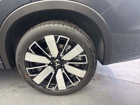 New 2025 Mitsubishi Outlander SEL image 11