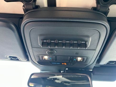 Certified 2025 Ford Bronco Badlands AWD/4WD image 31