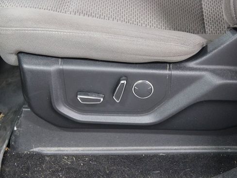 Used 2018 Ford F150 XLT w/ Equipment Group 302A Luxury image 18