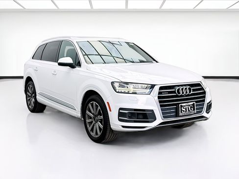 Used 2018 Audi Q7 3.0T Premium Plus AWD/4WD image 3