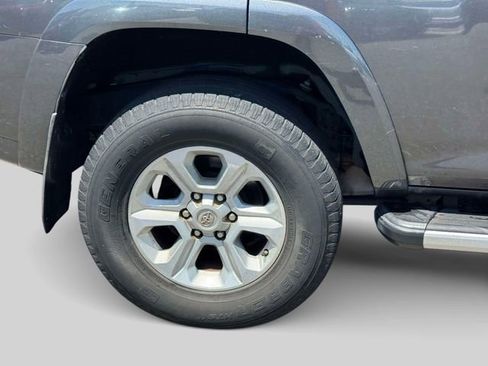 Used 2015 Toyota 4Runner SR5 Premium AWD/4WD image 6