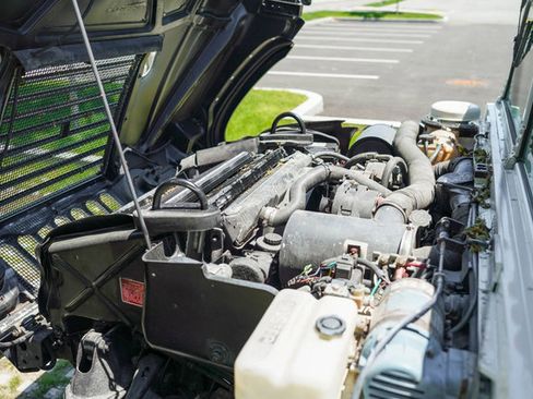 Used 1995 HUMMER H1 4-Door Wagon image 15