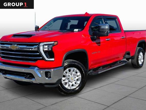 Used 2024 Chevrolet Silverado 2500 LTZ w/ LTZ Convenience Package image 1