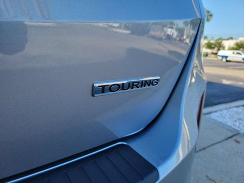 Used 2026 Honda Odyssey Touring image 9