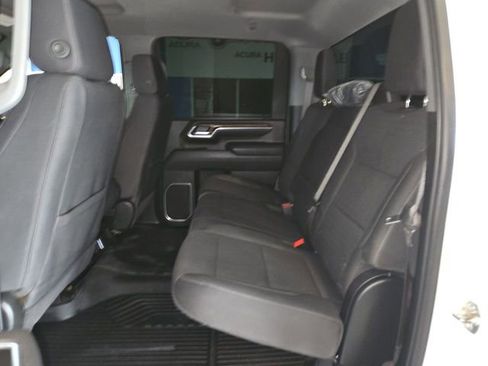 Used 2025 Chevrolet Silverado 2500 LT AWD/4WD image 21