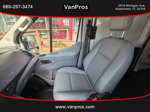 Used 2015 Ford Transit 250 148 Medium Roof RWD image 11