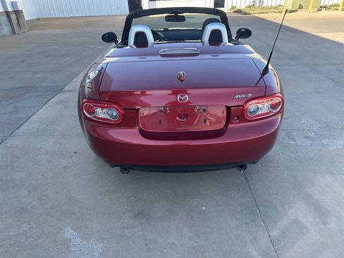 Used 2014 MAZDA MX-5 Miata Grand Touring w/ Premium Package image 23