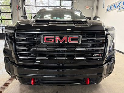 Used 2025 GMC Sierra 2500 AT4 w/ AT4 Premium Plus Package