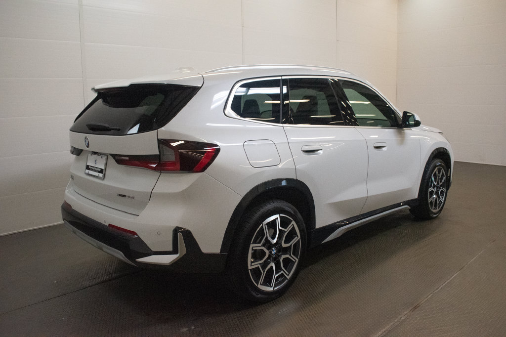 New 2027 BMW X1 xDrive28i AWD/4WD image 4