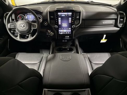 New 2026 RAM 1500 Laramie AWD/4WD image 10