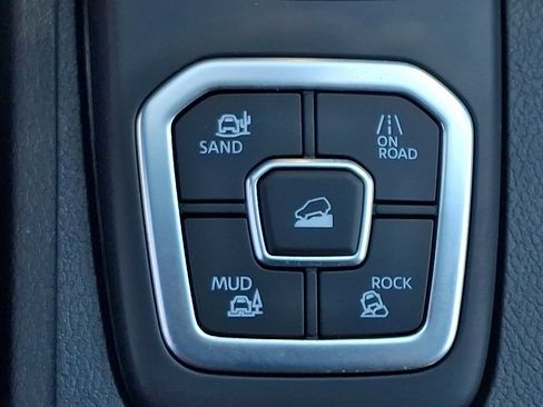 Certified 2026 Nissan Frontier PRO-4X w/ Pro Premium Package AWD/4WD image 25