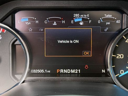 Used 2019 Ford F450 Platinum w/ Platinum Ultimate Package AWD/4WD image 25
