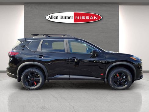 New 2026 Nissan Rogue SV image 4