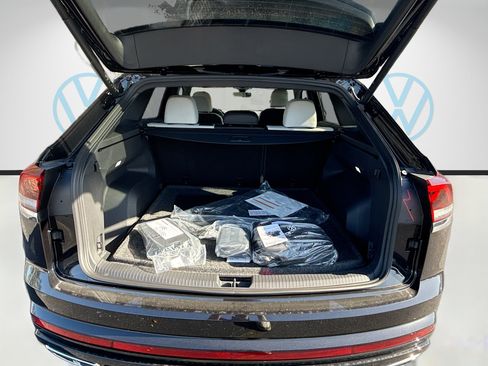 New 2026 Volkswagen Atlas Cross Sport SEL Premium R-Line AWD/4WD image 22