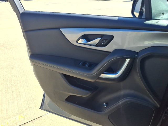 Used 2023 Chevrolet Blazer LT w/ Convenience Package FWD image 19